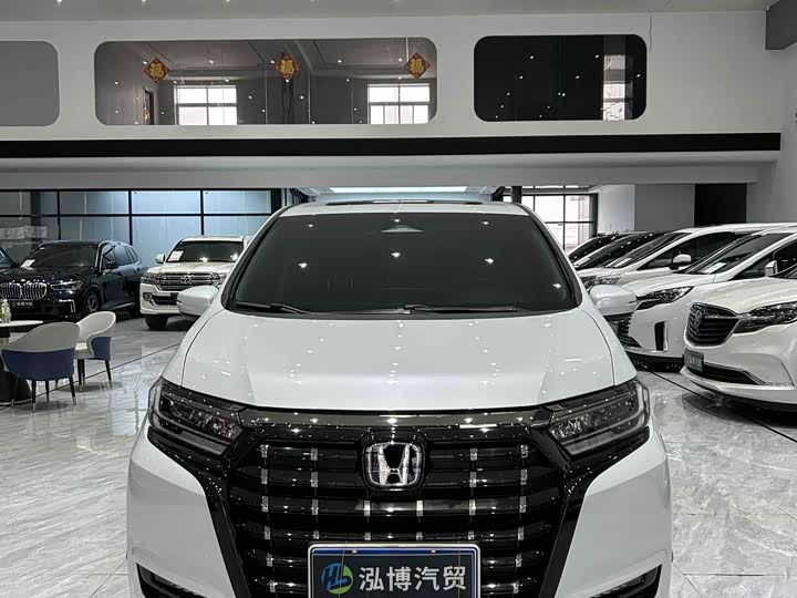 Фото 2 - Honda Elysion