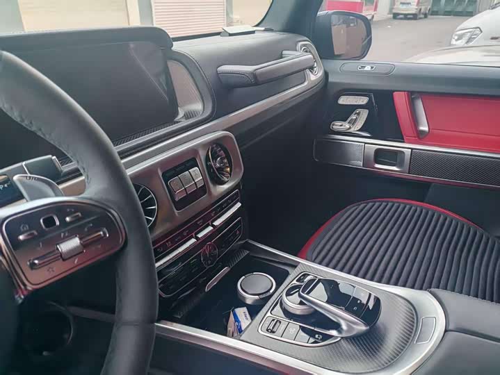 Фото 3 - Mercedes-Benz G-Class AMG