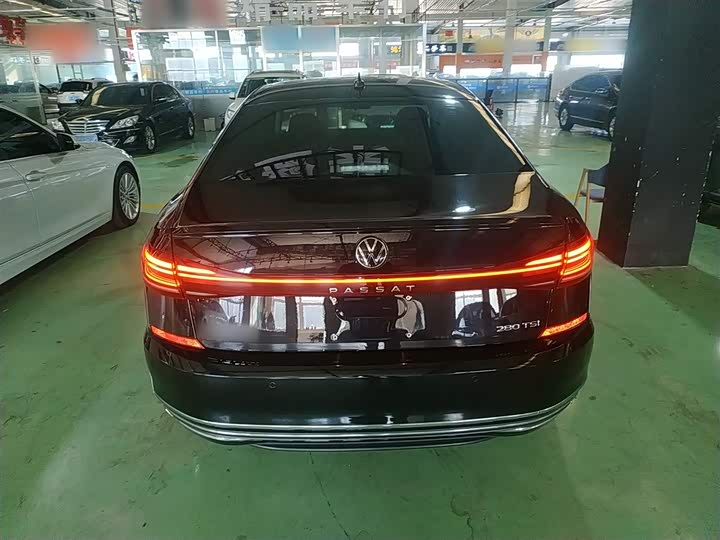 Фото 6 - Volkswagen Passat