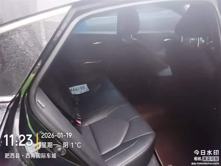 Фото 3 - Toyota Avalon