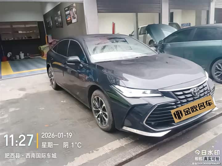 Фото 5 - Toyota Avalon