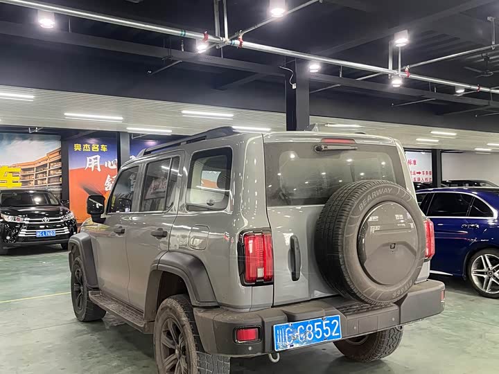 Фото 8 - Tank 300