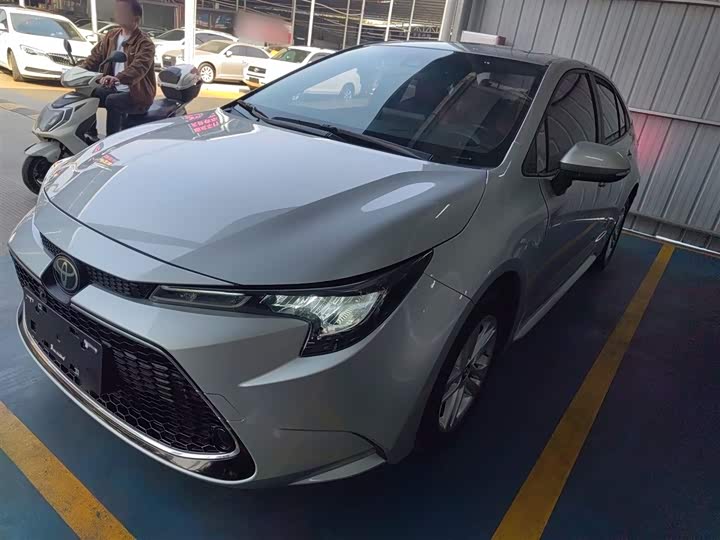 Фото 2 - Toyota Levin