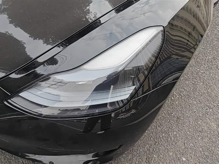 Фото 5 - Tesla Model 3