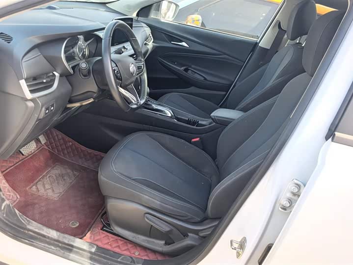 Фото 9 - Buick Encore