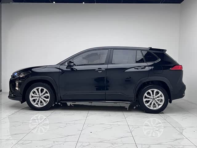 Фото 2 - Toyota Frontlander