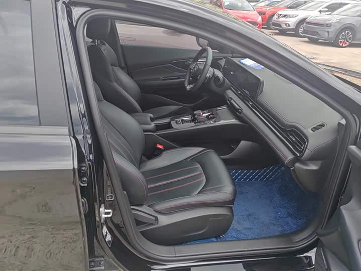 Фото 8 - GAC Trumpchi Empow R