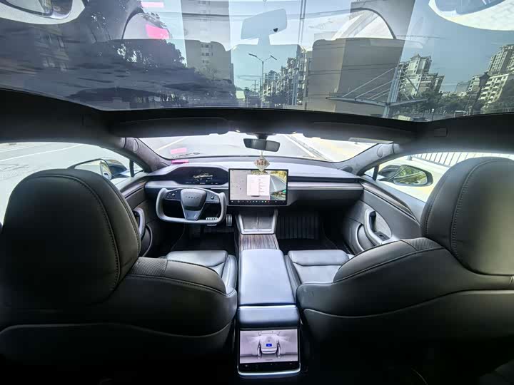 Фото 8 - Tesla Model S