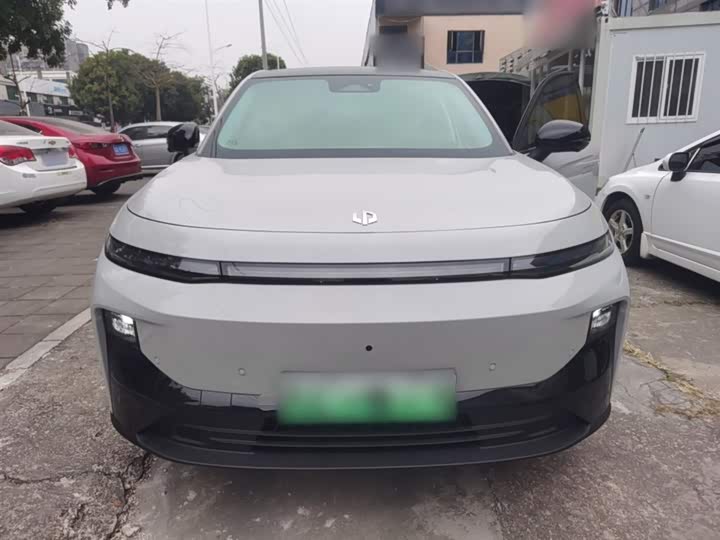 Фото 3 - Leapmotor B10