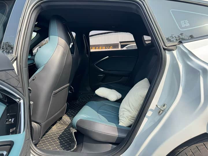 Фото 5 - MG Motor 7