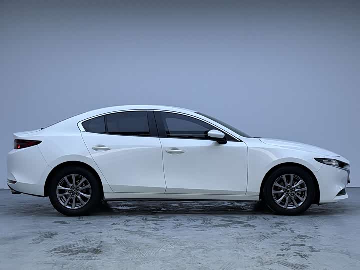 Фото 7 - Mazda 3 (Axela)