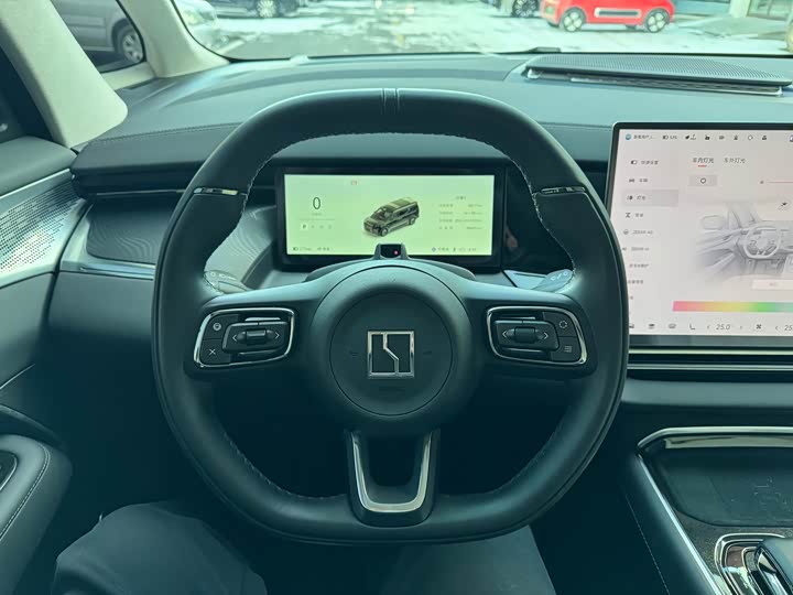 Фото 6 - Zeekr 009