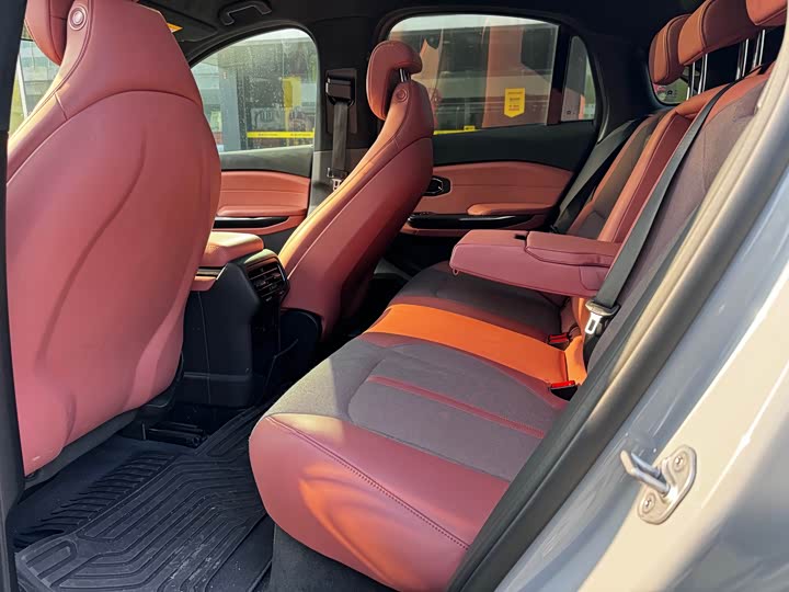 Фото 5 - Nio EC6