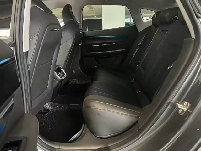 Фото 6 - XPeng P7