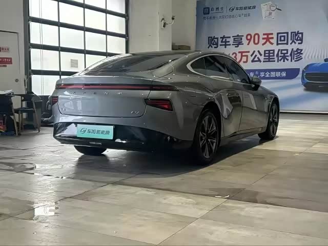 Фото 7 - XPeng P7