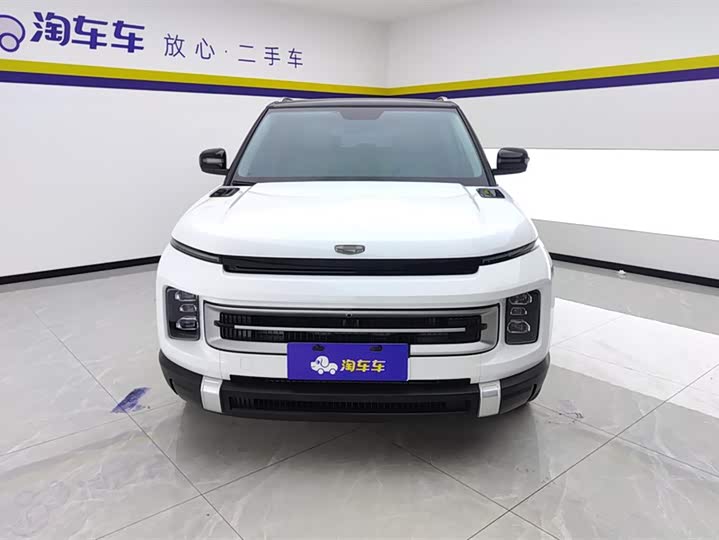 Фото 2 - Geely Icon