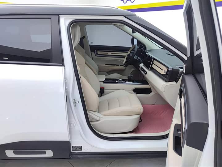 Фото 8 - Geely Icon