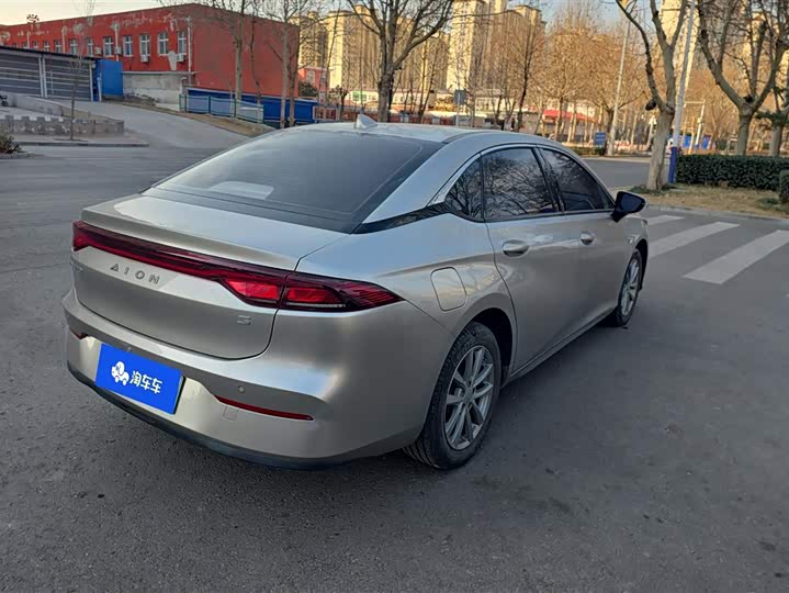 Фото 3 - GAC Aion S