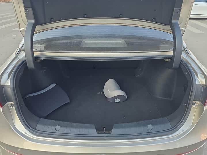 Фото 4 - GAC Aion S