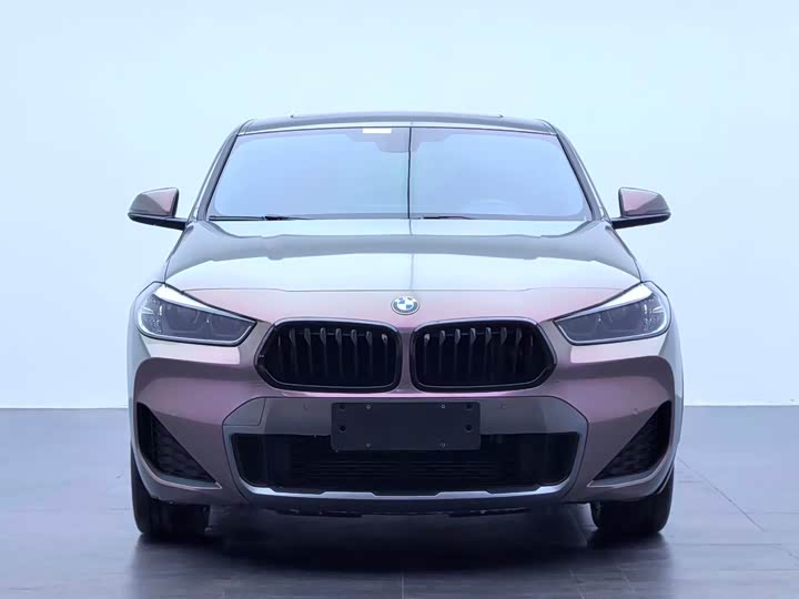 Фото 2 - BMW X2