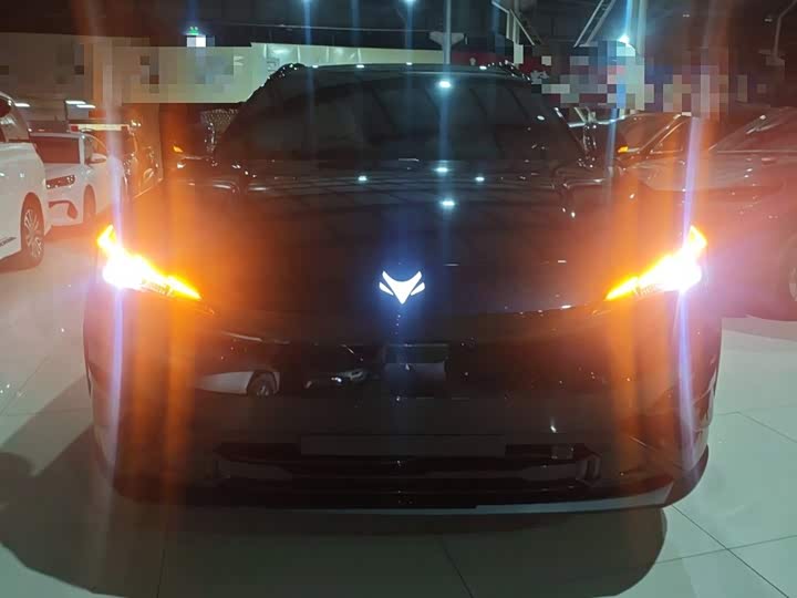 Фото 3 - BAIC Arcfox Alpha T5