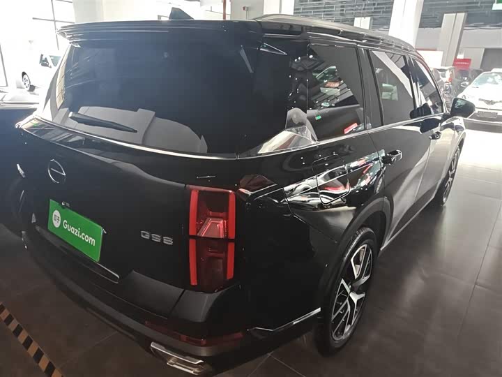 Фото 7 - GAC Trumpchi GS8