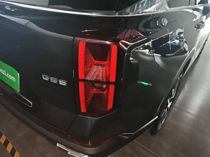 Фото 8 - GAC Trumpchi GS8