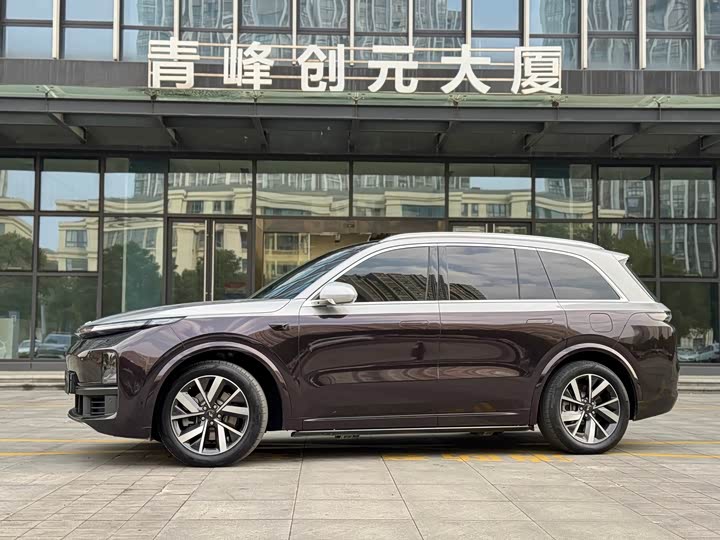 Фото 2 - LiXiang L8