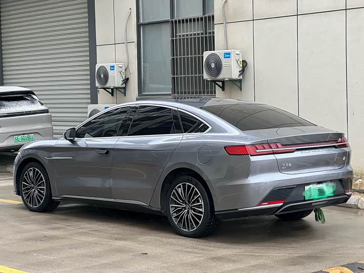 Фото 5 - BYD Han