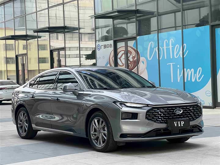 Фото 3 - Ford Mondeo