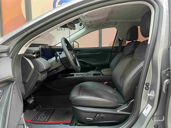 Фото 9 - Ford Mondeo