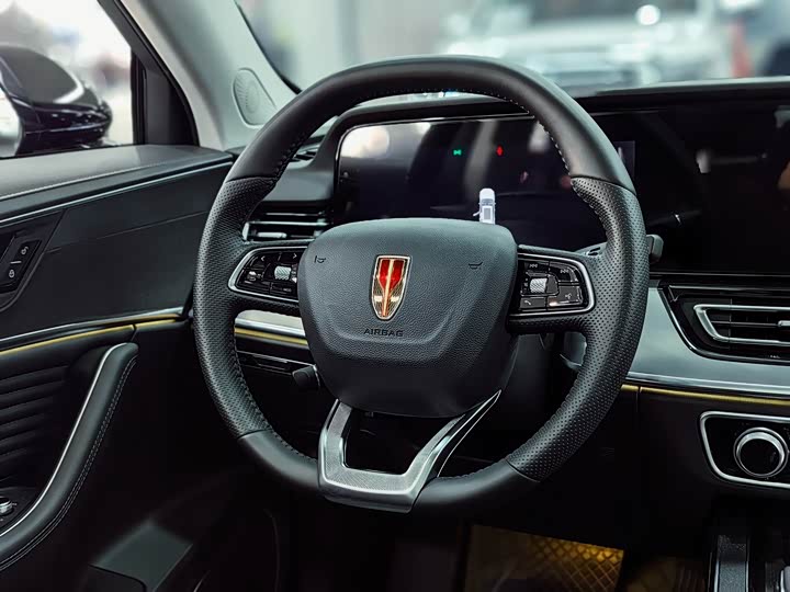 Фото 8 - Hongqi HS5