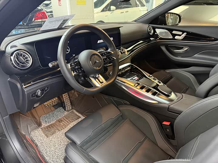 Фото 5 - Mercedes-Benz AMG GT