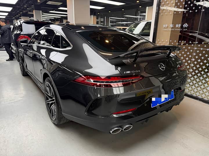 Фото 9 - Mercedes-Benz AMG GT