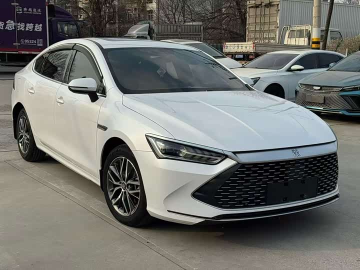 Фото 3 - BYD Qin Plus