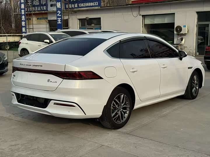 Фото 9 - BYD Qin Plus