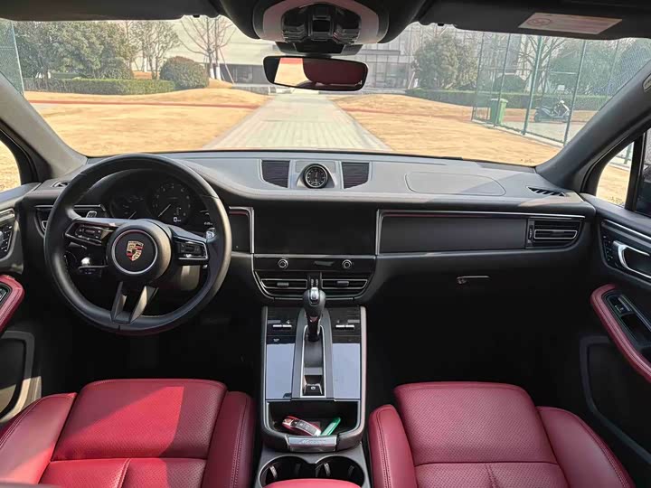 Фото 5 - Porsche Macan