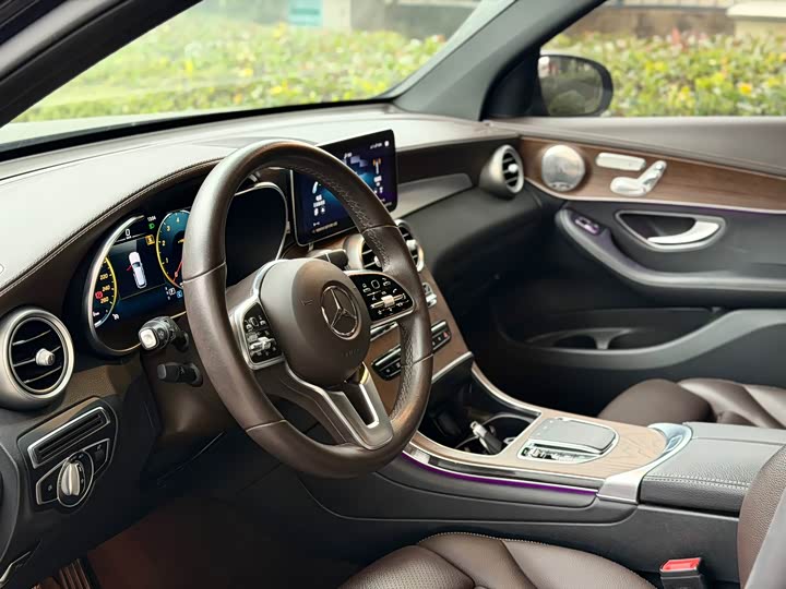 Фото 5 - Mercedes-Benz GLC-Class