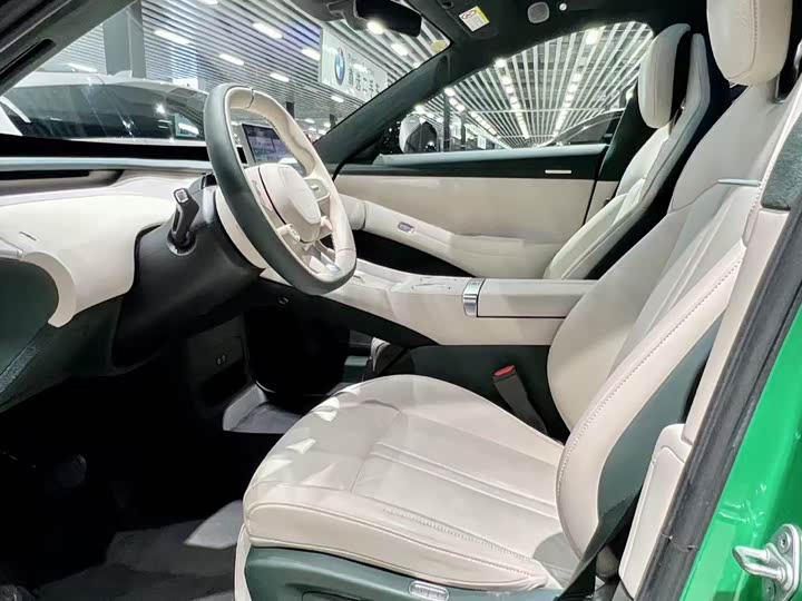 Фото 4 - Xiaomi YU7