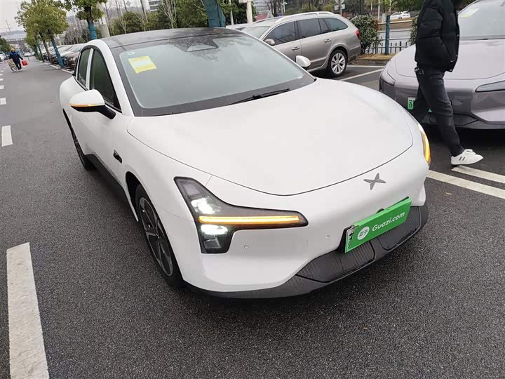 Фото 4 - XPeng Mona M03