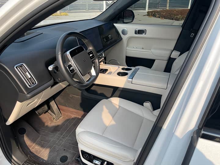 Фото 4 - LiXiang L7