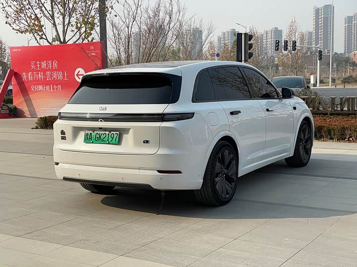 Фото 7 - LiXiang L7