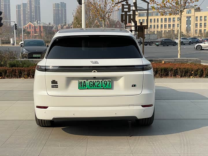 Фото 8 - LiXiang L7