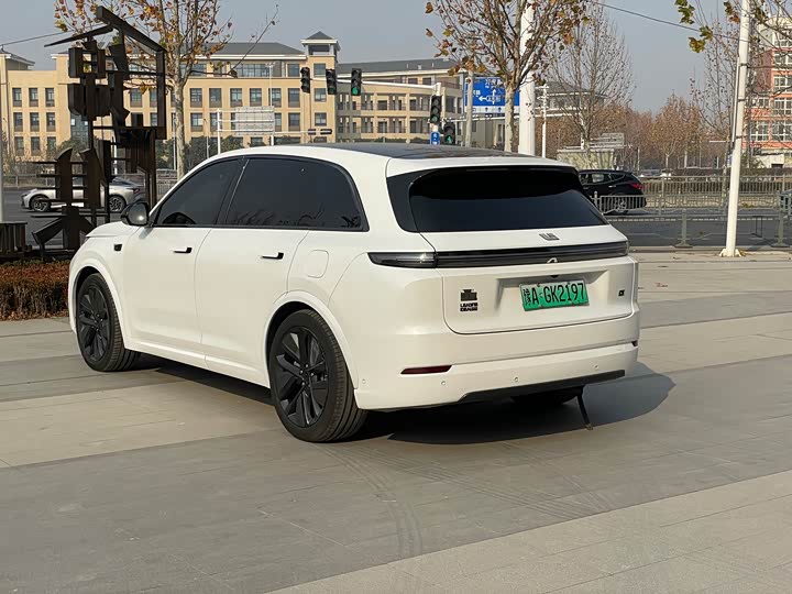 Фото 9 - LiXiang L7