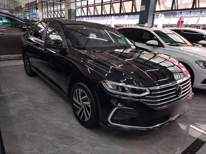 Фото 4 - Volkswagen Lavida