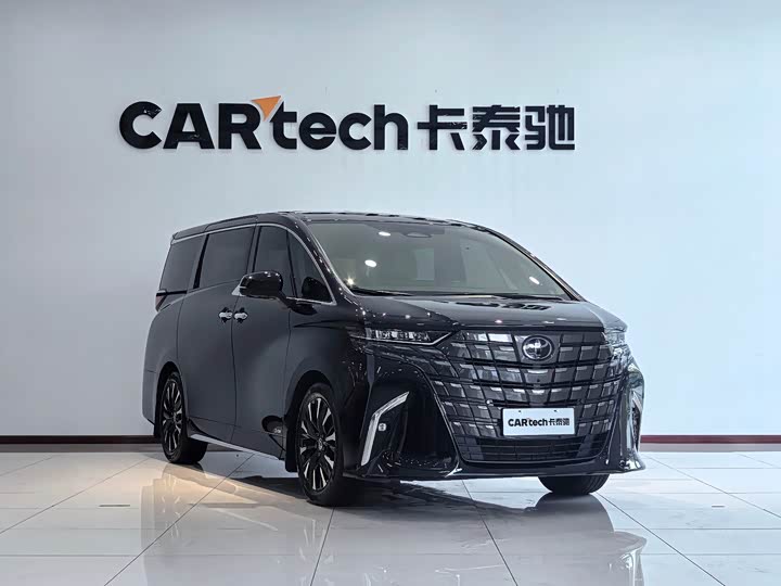 Фото 3 - Toyota Alphard