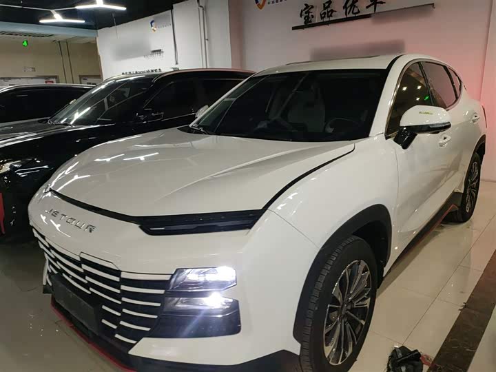 Фото 2 - Jetour Dashing