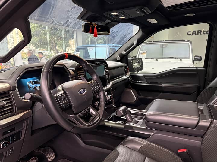 Фото 7 - Ford F-150 Raptor