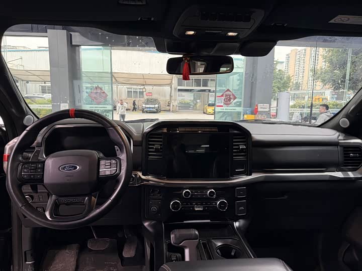 Фото 8 - Ford F-150 Raptor