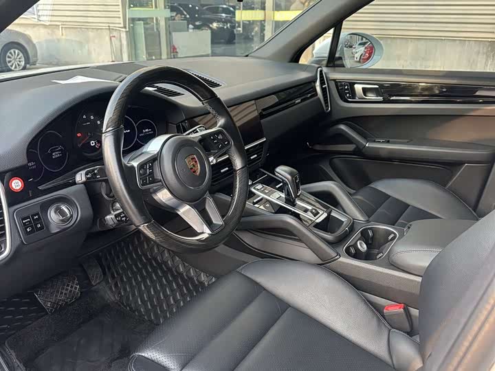Фото 4 - Porsche Cayenne